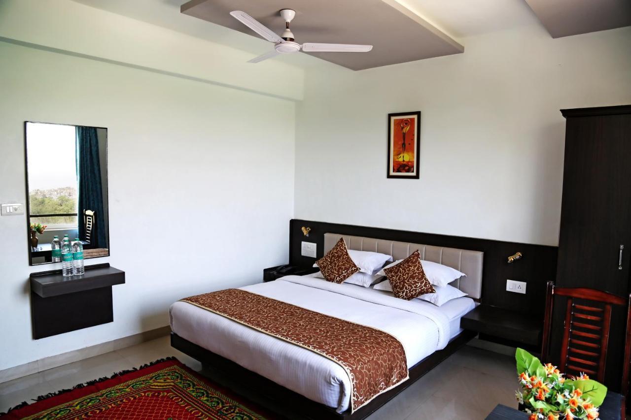 Narayans Leela Inn أُودايبور المظهر الخارجي الصورة